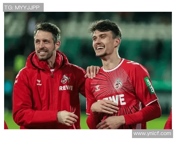 汉堡客场胜科隆，登顶积分榜前列