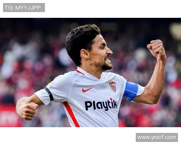 塞维利亚官宣签下巴萨边卫：将增强球队后防实力