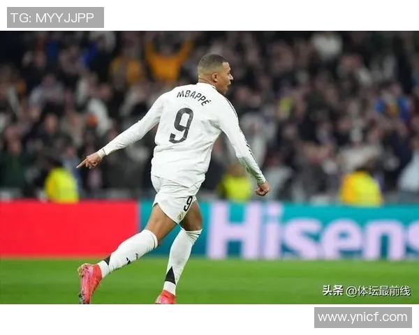 皇马主场1-1战平曼联，欧冠小组赛揭幕战收获平局揽入关键一分